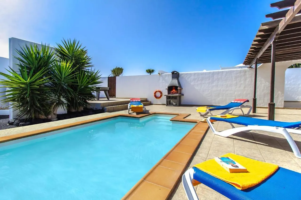 Villa Jade by Villa Plus Puerto del Carmen  0*, Puerto del Carmen (Lanzarote) España